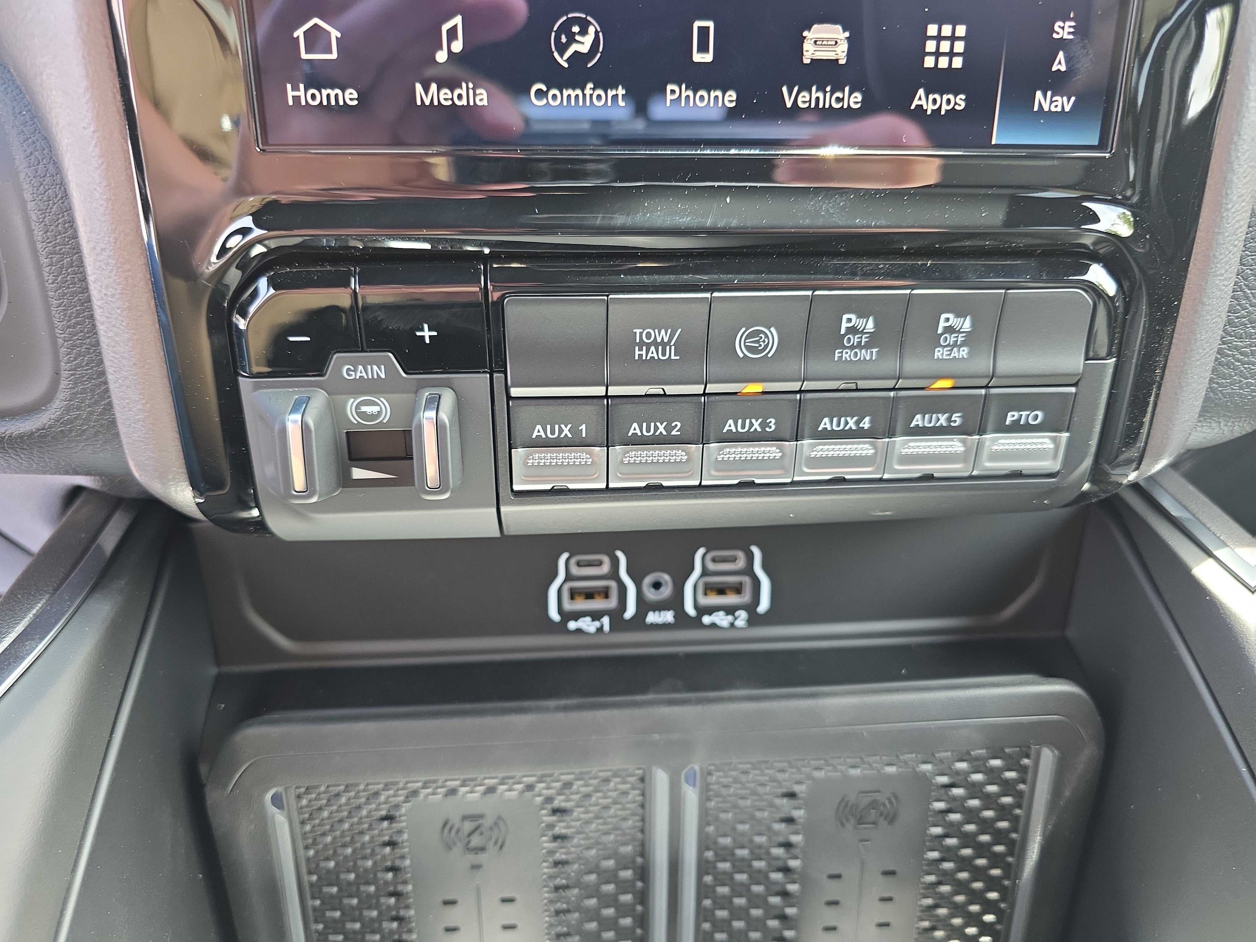 2026 RAM 5500HD Laramie