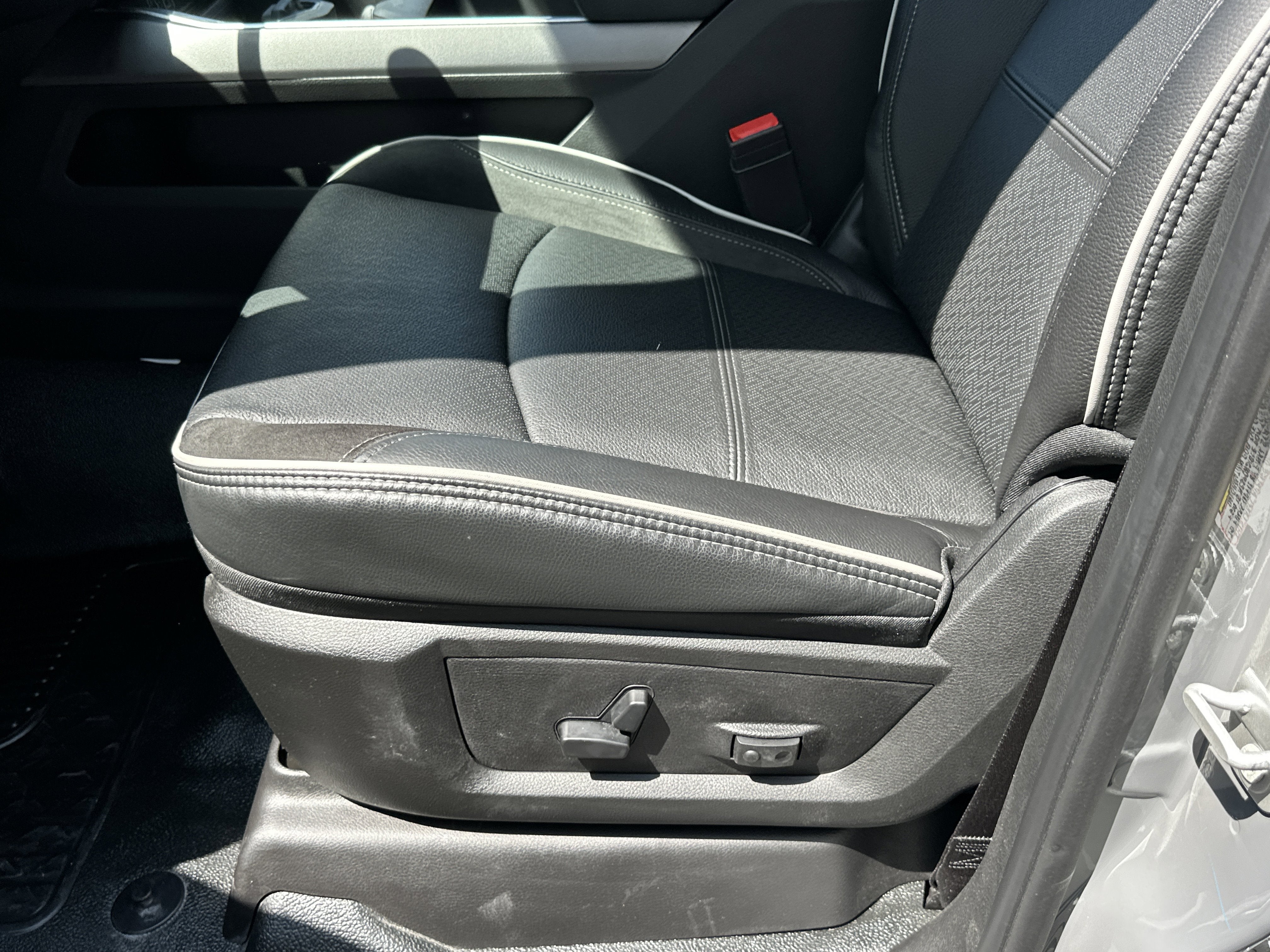 2026 RAM 5500HD Laramie