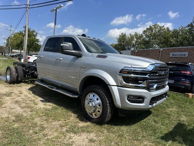 2027 RAM 5500 Chassis Cab Laramie