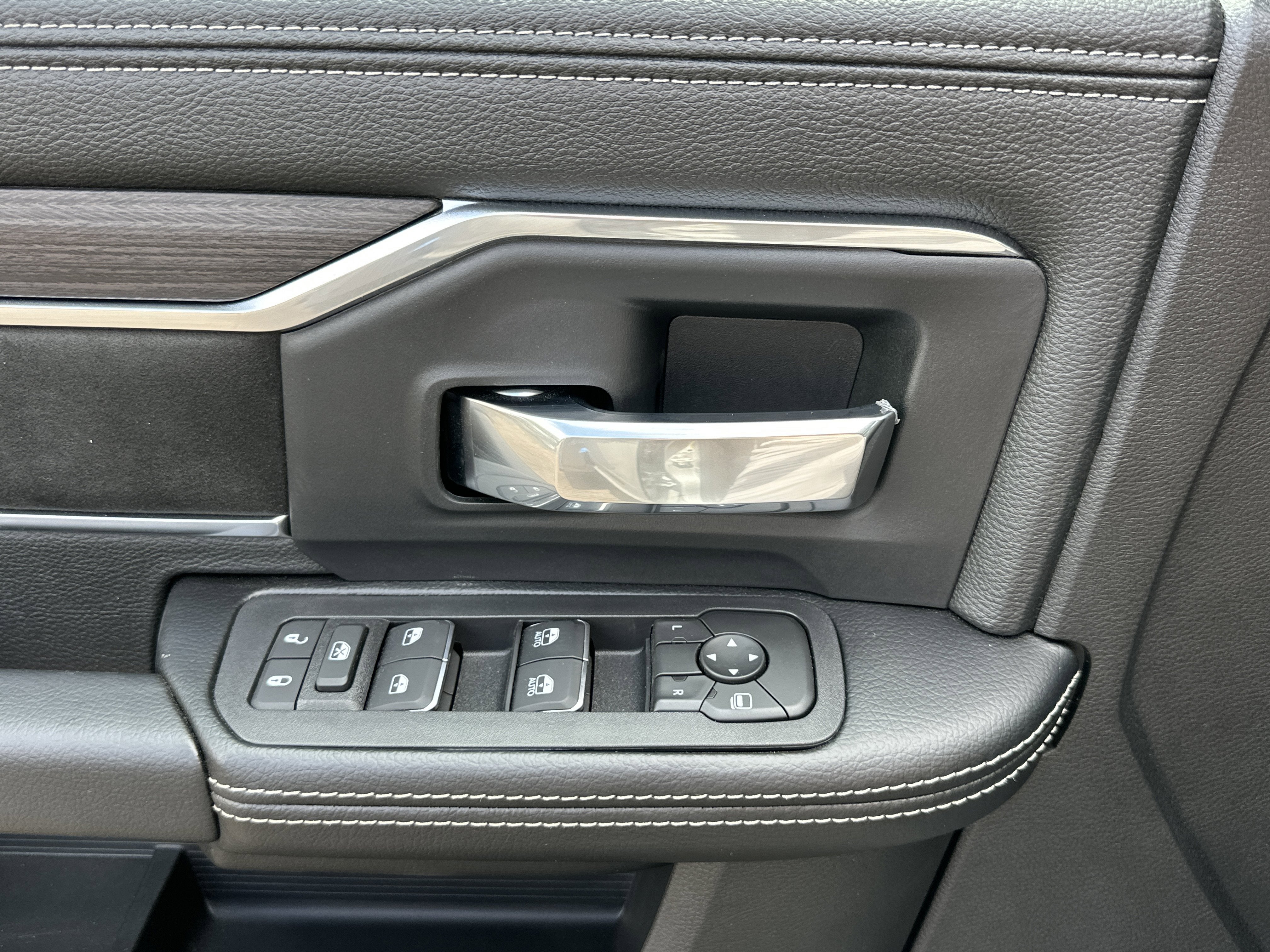 2026 RAM 5500HD Laramie