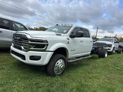 2027 RAM 5500 Chassis Cab Laramie