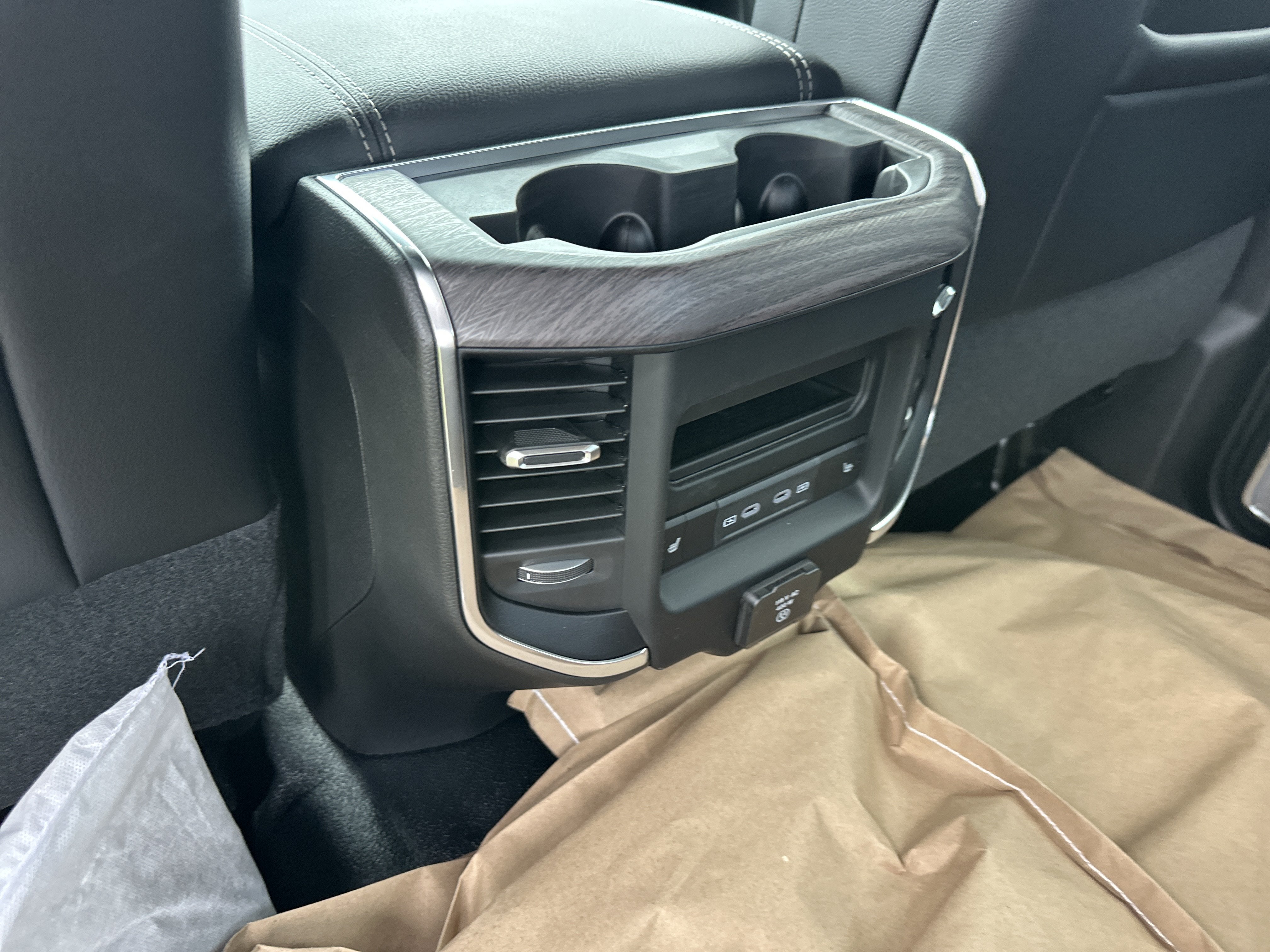 2027 RAM 5500 Chassis Cab Laramie