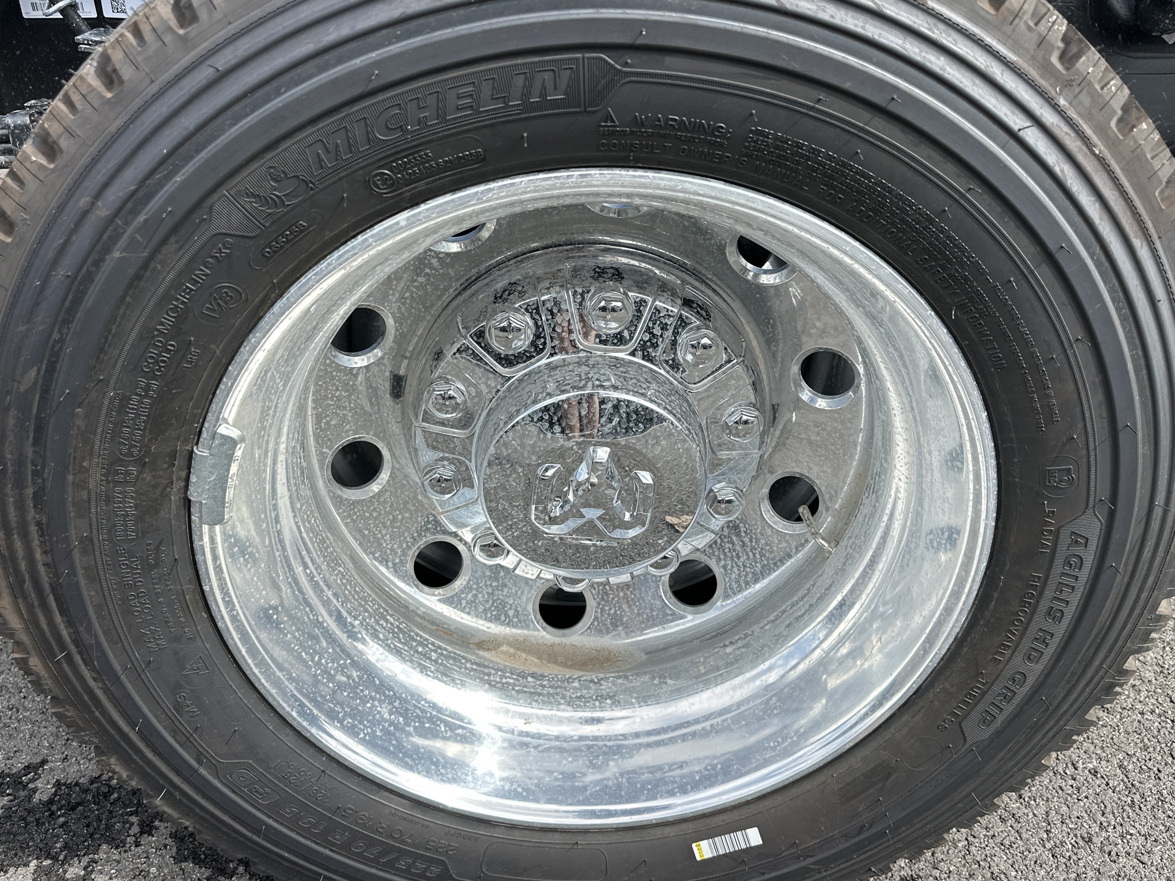 2027 RAM 5500 Chassis Cab Laramie