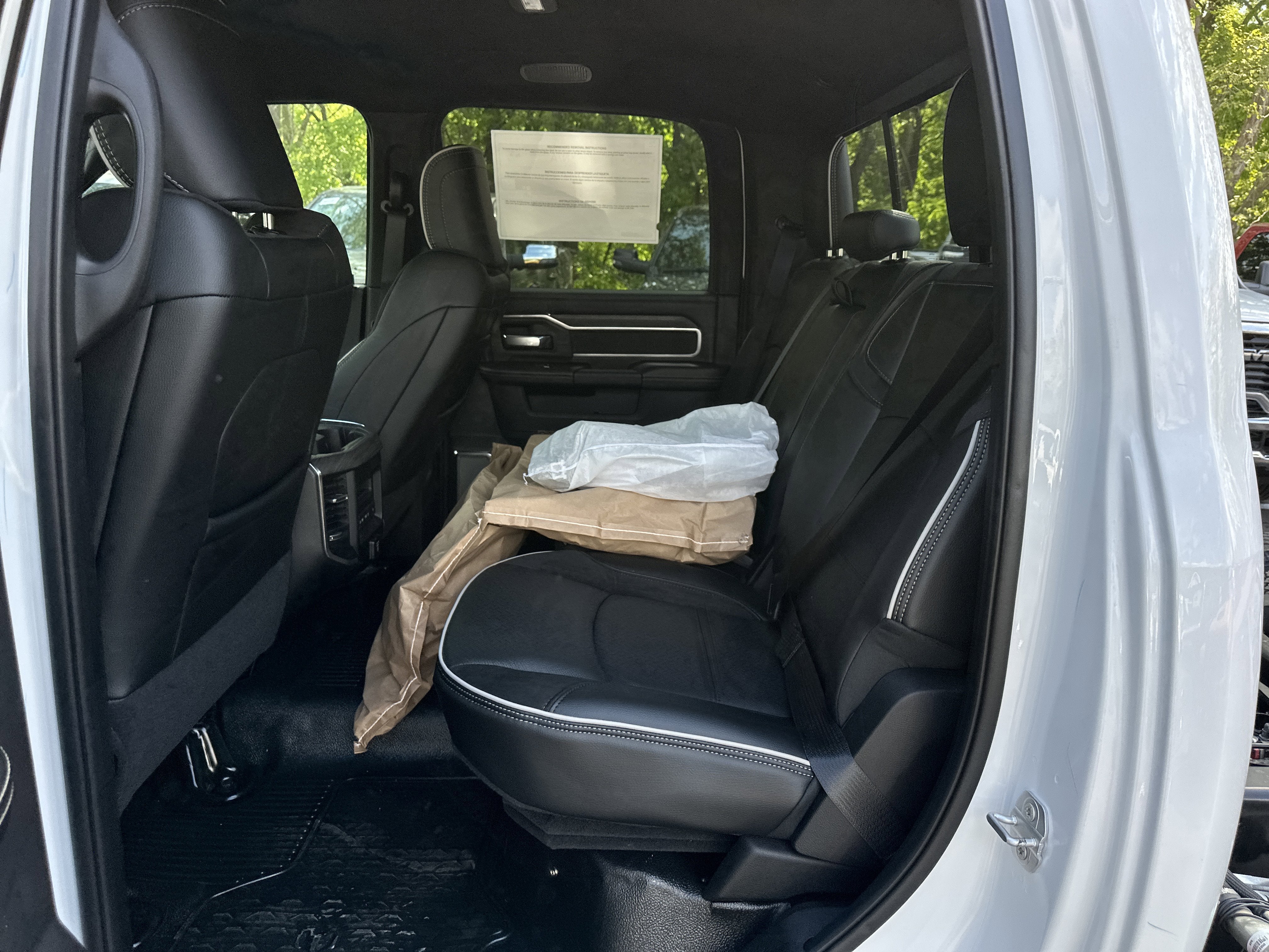 2026 RAM 3500 Chassis Cab Laramie