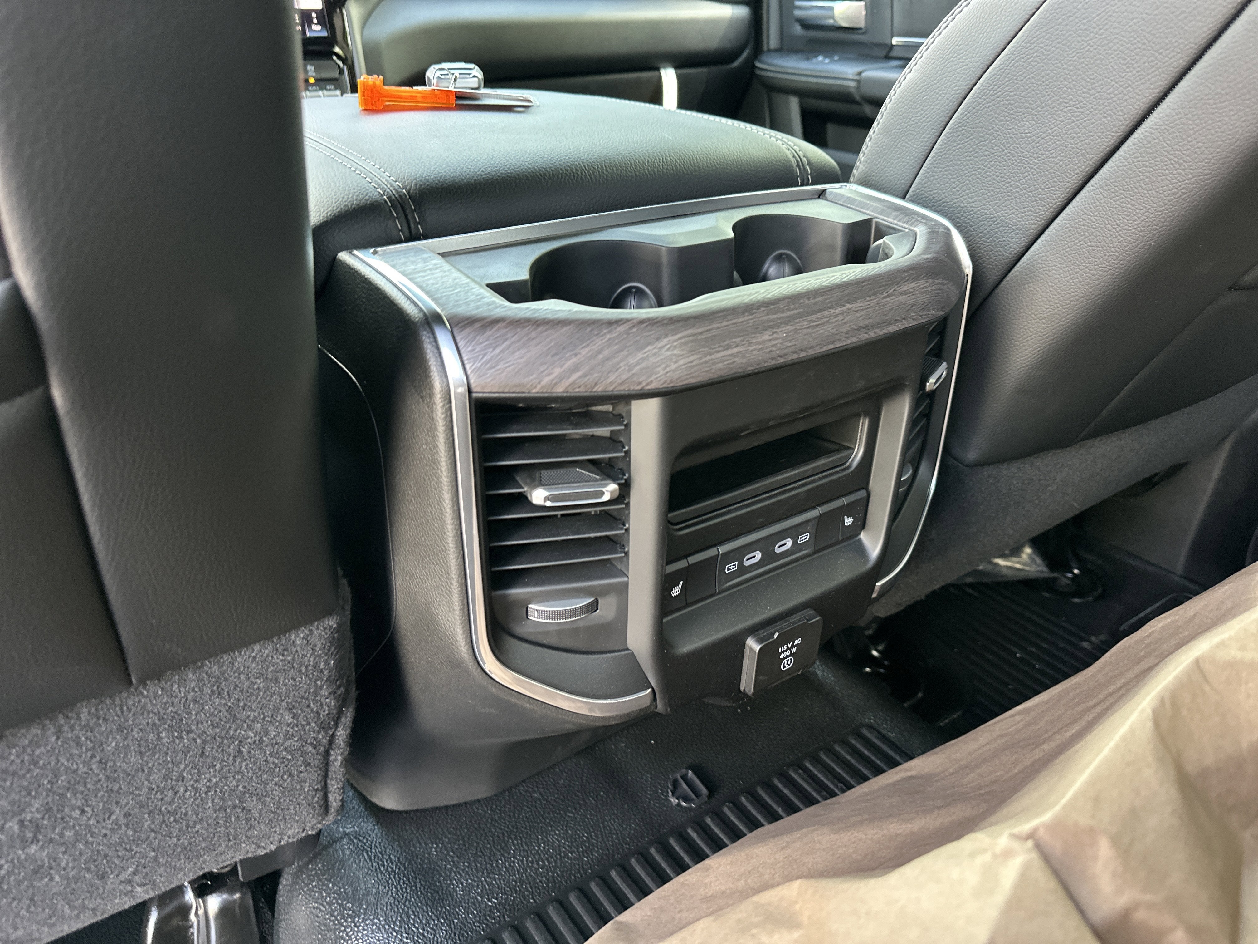 2026 RAM 3500 Chassis Cab Laramie