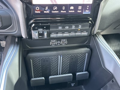 2026 RAM 3500 Chassis Cab Laramie