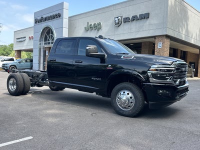 2026 RAM 3500 Chassis Cab Laramie
