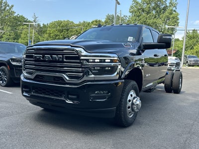 2026 RAM 3500 Chassis Cab Laramie