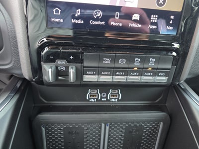 2027 RAM 3500 Chassis Cab Laramie