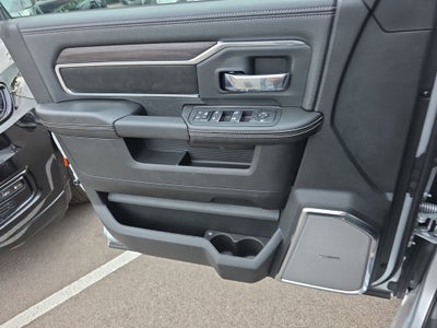 2027 RAM 3500 Chassis Cab Laramie