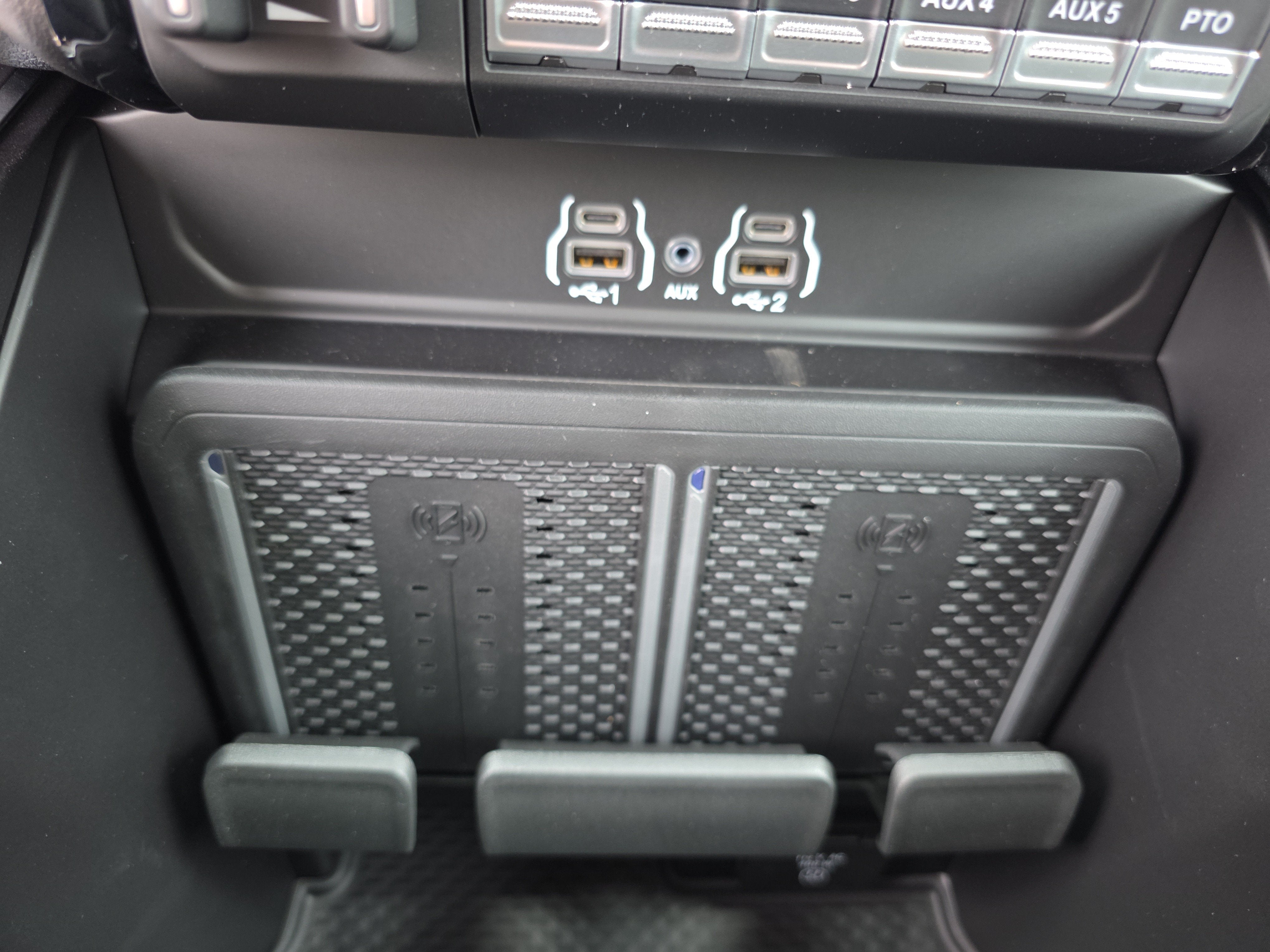 2027 RAM 3500 Chassis Cab Laramie