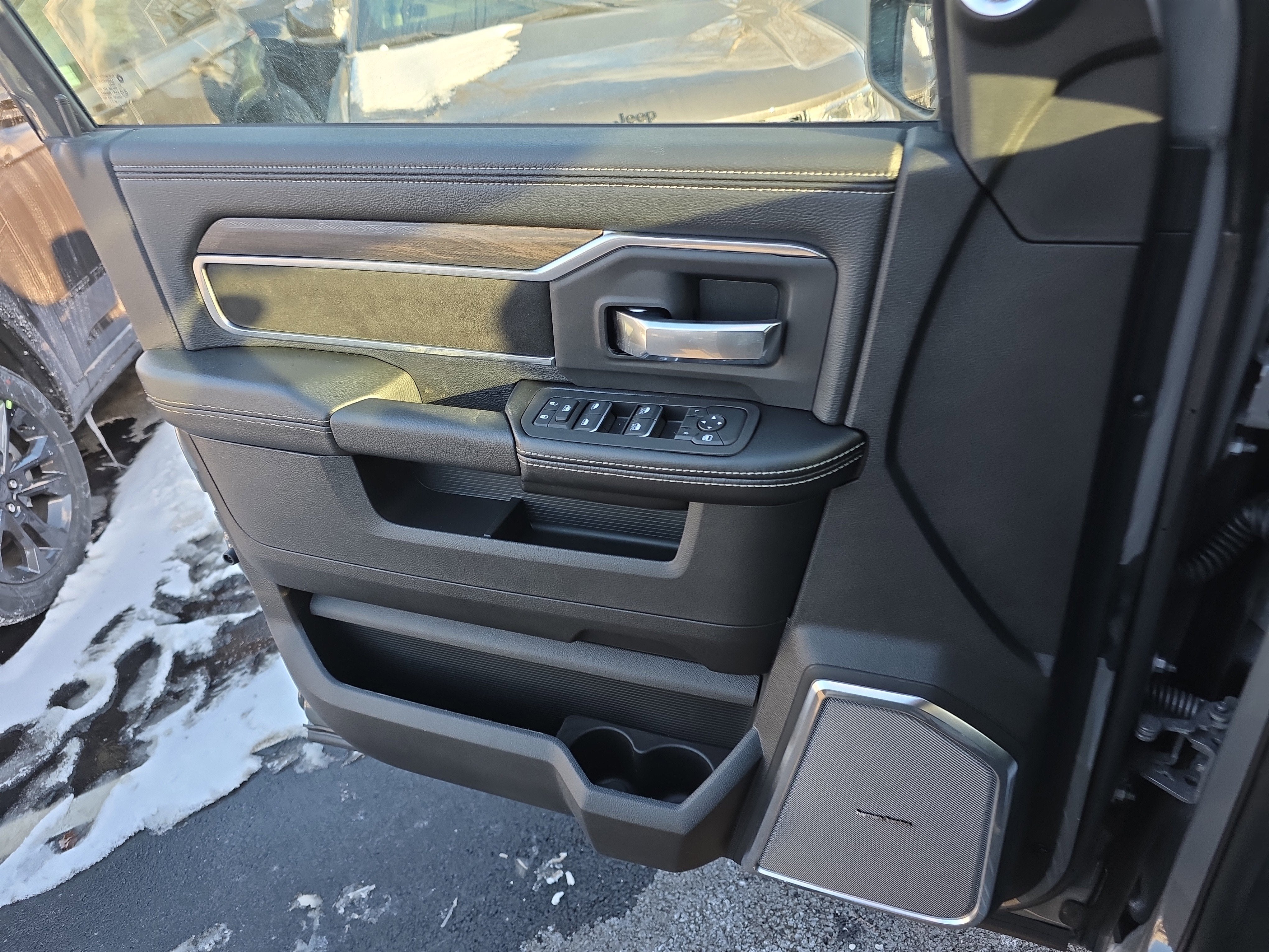 2026 RAM 3500 Chassis Cab Laramie