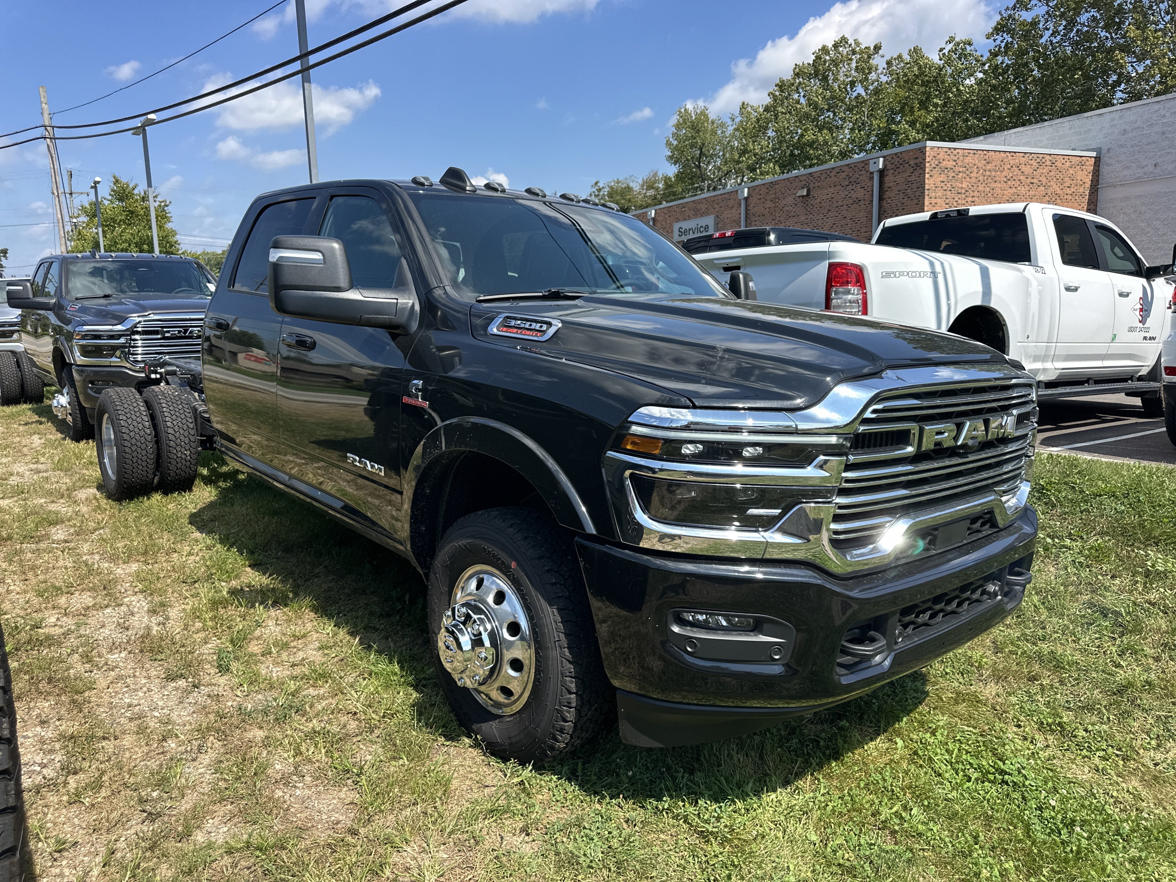 2027 RAM 3500 Chassis Cab Laramie