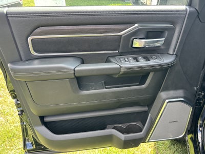 2027 RAM 3500 Chassis Cab Laramie