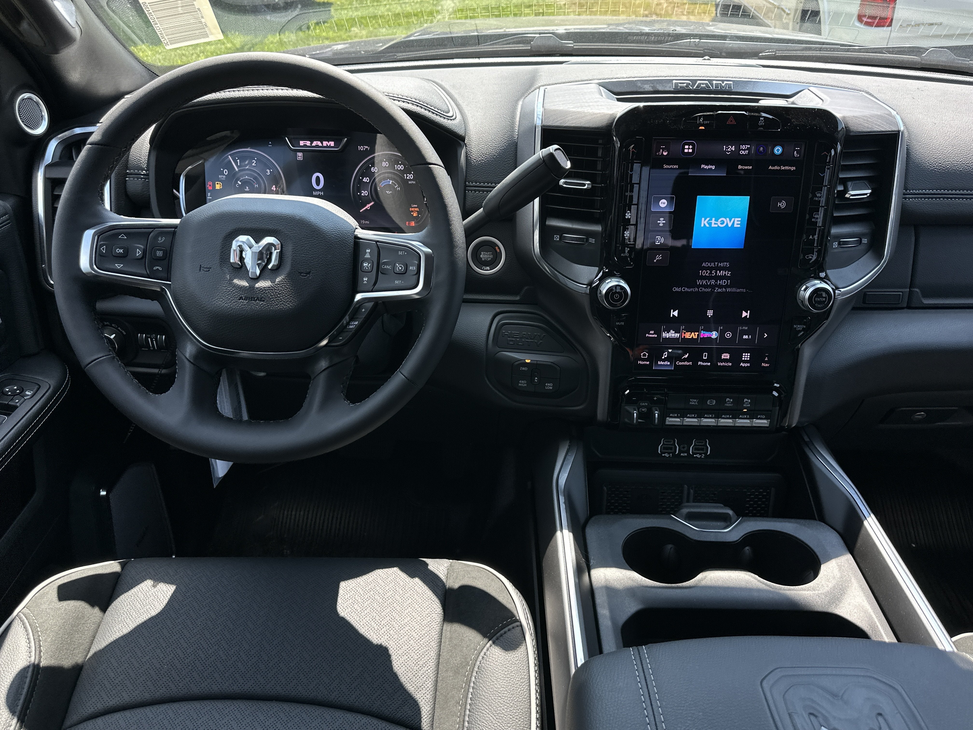 2027 RAM 3500 Chassis Cab Laramie