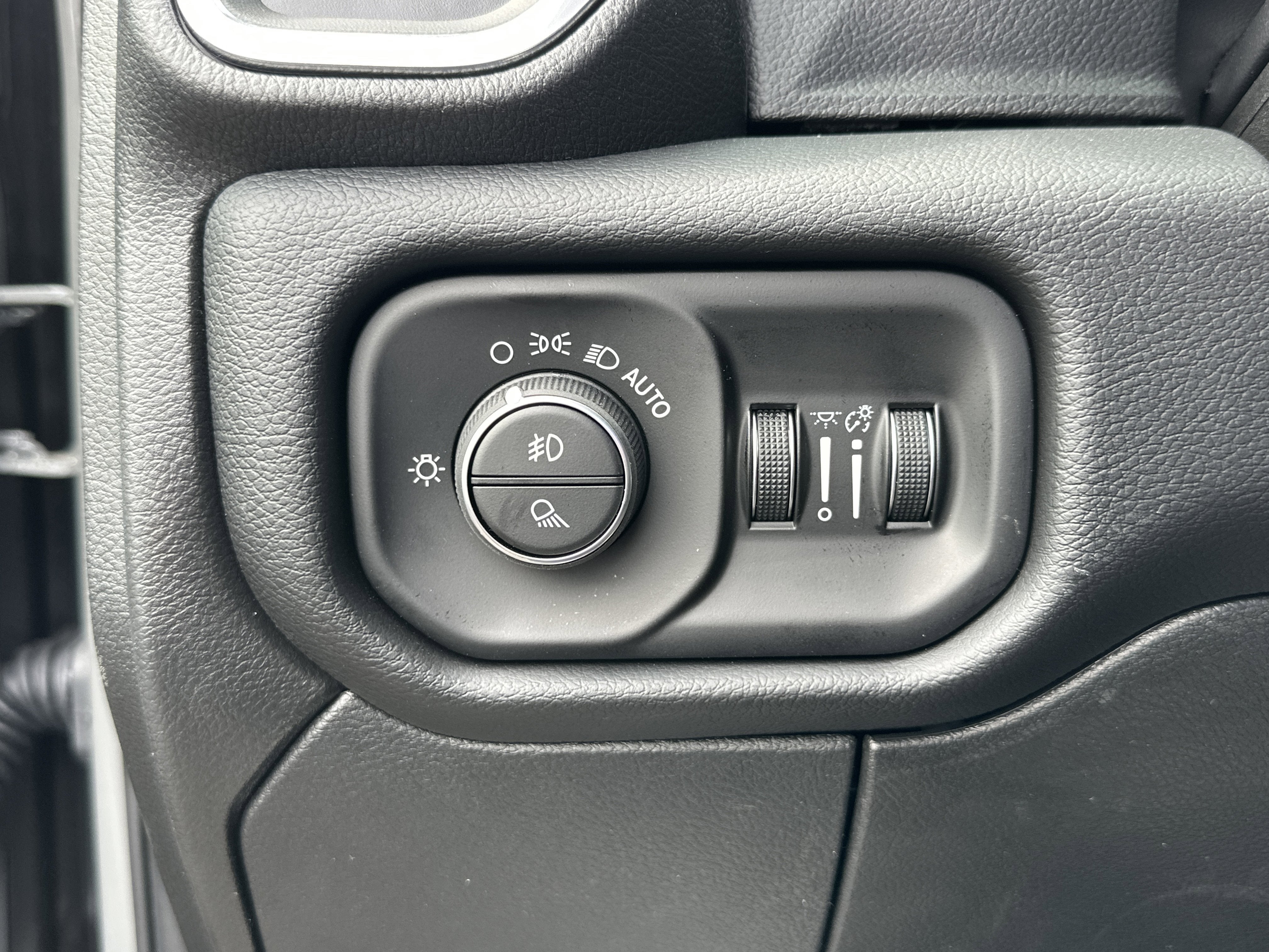 2026 RAM 3500 Chassis Cab Laramie