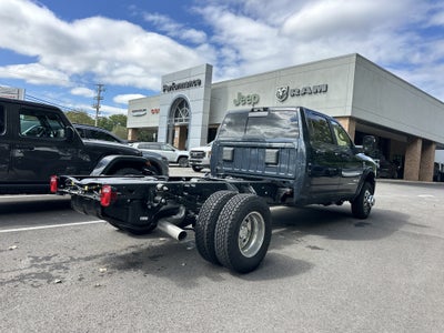 2027 RAM 3500 Chassis Cab Laramie