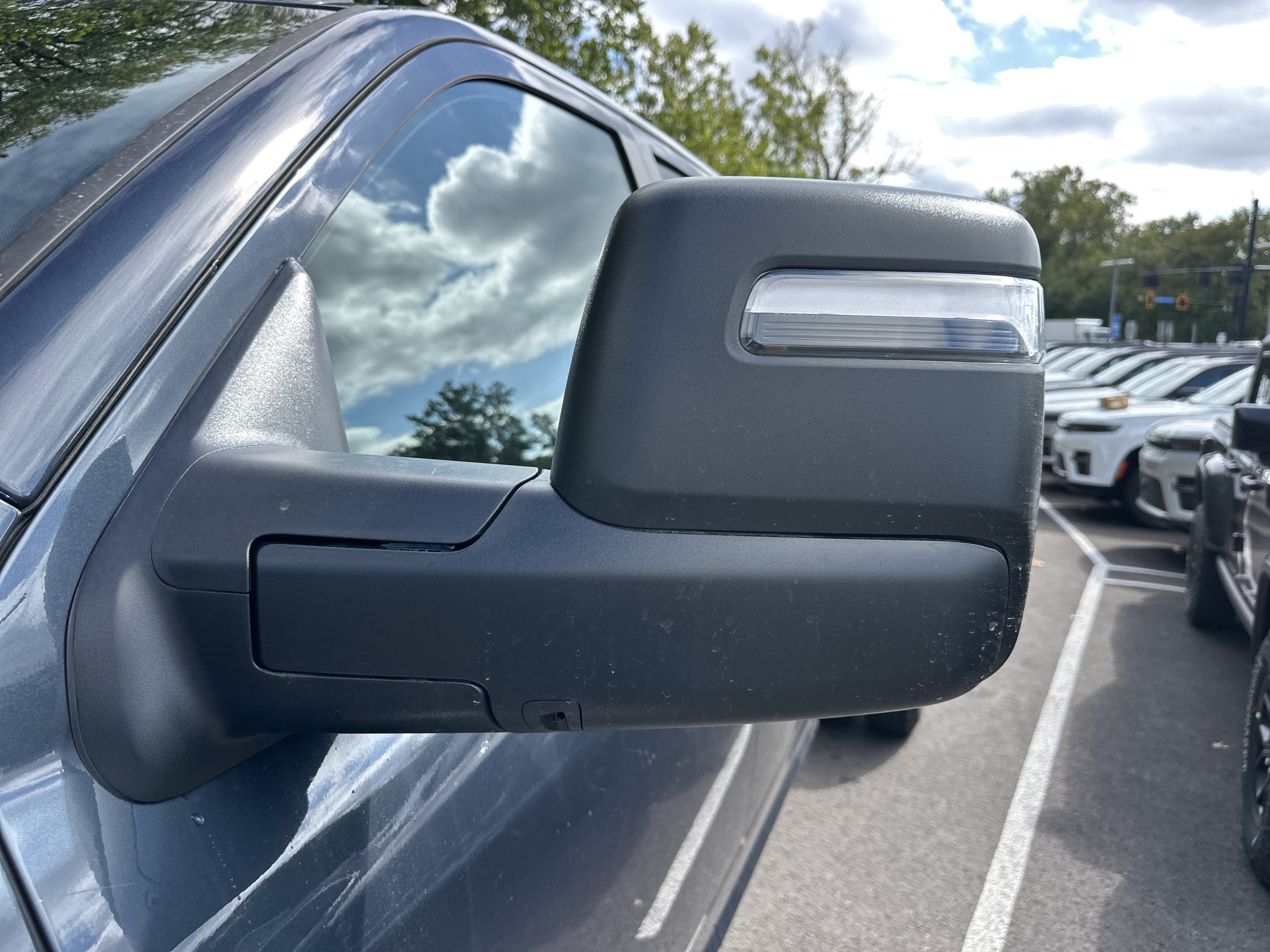 2027 RAM 3500 Chassis Cab Laramie