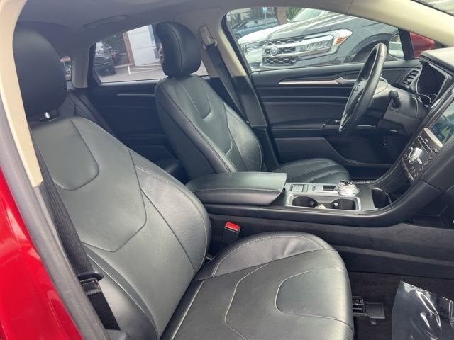 2019 Ford Fusion Hybrid Titanium