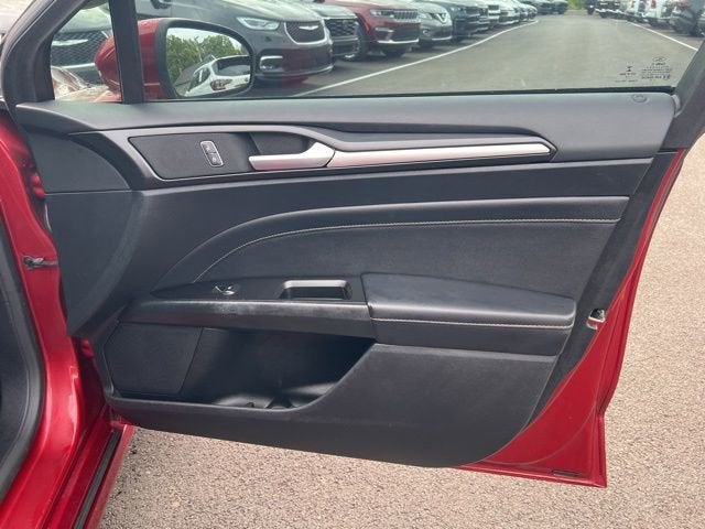 2019 Ford Fusion Hybrid Titanium