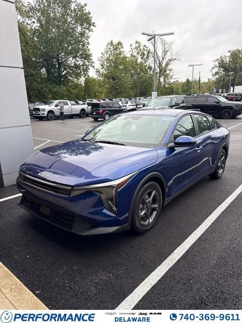 2025 Kia K4 LXS