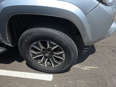 2022 Toyota Tacoma TRD Sport