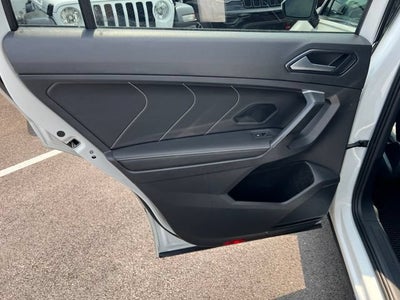 2024 Volkswagen Tiguan 2.0T SEL R-Line