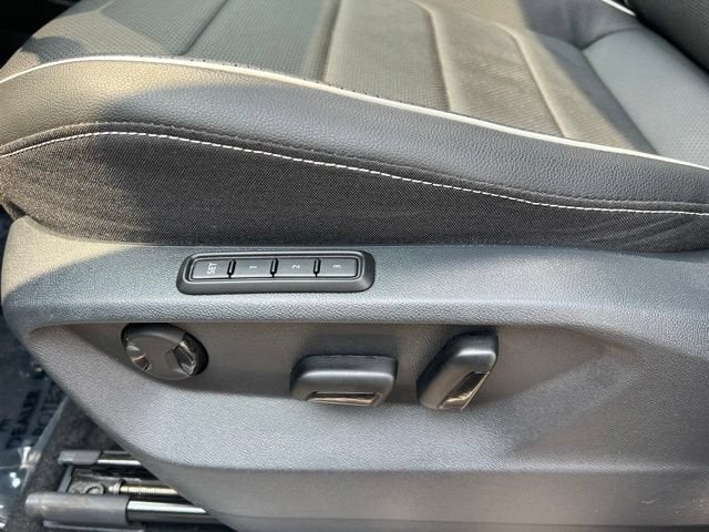 2024 Volkswagen Tiguan 2.0T SEL R-Line