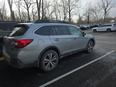 2018 Subaru Outback 2.5i