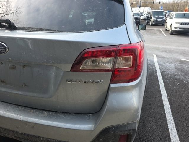 2018 Subaru Outback 2.5i