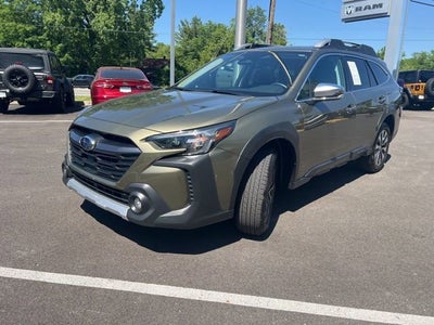 2025 Subaru Outback Touring XT