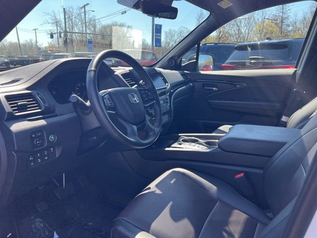 2025 Honda Ridgeline Black Edition