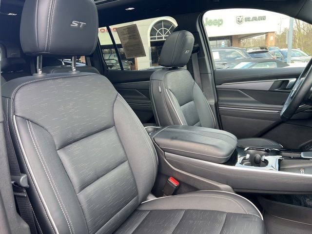 2025 Buick Enclave Sport Touring