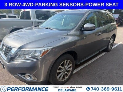 2016 Nissan Pathfinder SV