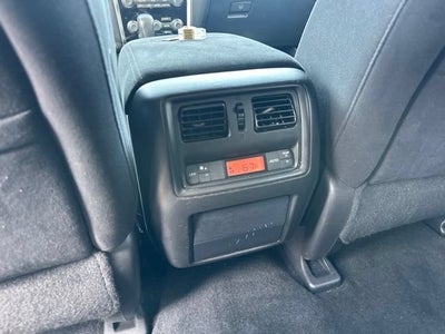 2016 Nissan Pathfinder SV