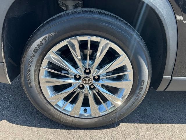 2025 Toyota Grand Highlander Platinum