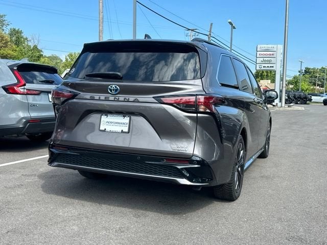 2022 Toyota Sienna XSE