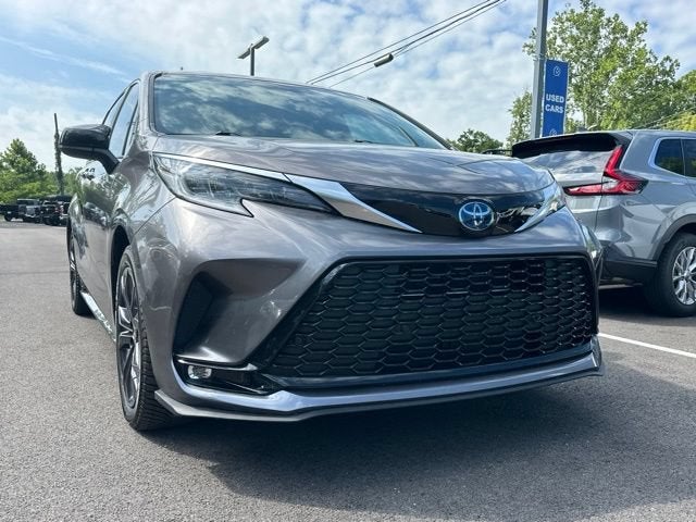 2022 Toyota Sienna XSE