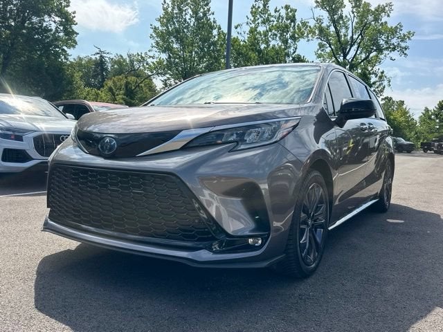 2022 Toyota Sienna XSE