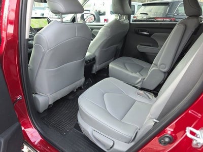 2026 Toyota Highlander XLE