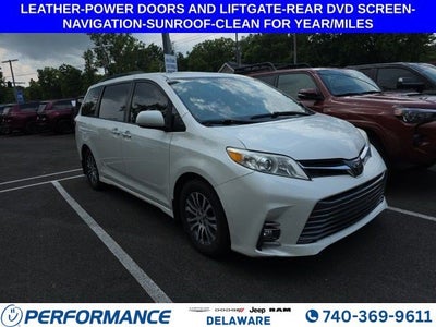 2018 Toyota Sienna XLE