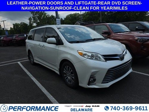 2018 Toyota Sienna XLE