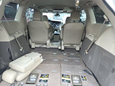 2018 Toyota Sienna XLE