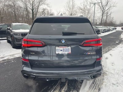 2022 BMW X5 M50i