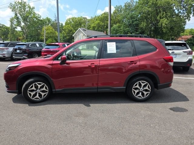 2024 Subaru Forester Premium
