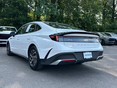 2026 Hyundai Sonata Hybrid Blue