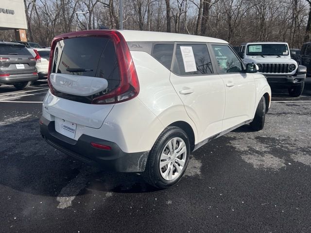 2022 Kia Soul LX