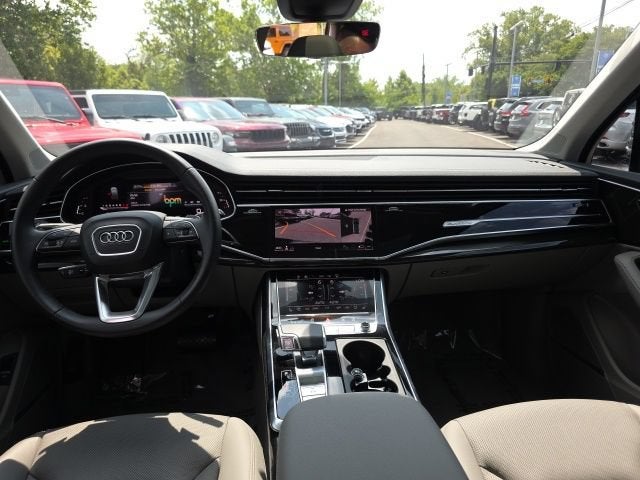 2023 Audi Q7 55 Prestige