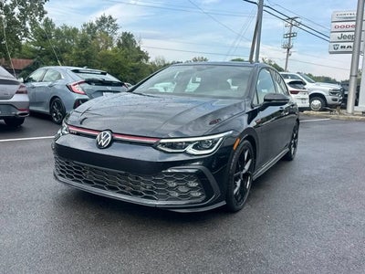 2024 Volkswagen Golf GTI SE