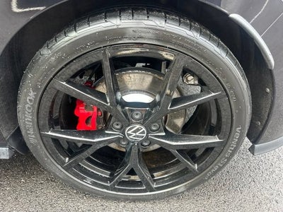 2024 Volkswagen Golf GTI SE